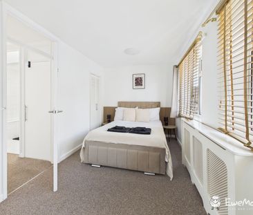 2 Bedroom - Photo 5