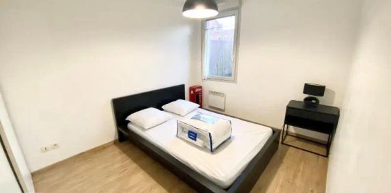 Appartement à louer 2 pièces 47.2m² - Photo 2