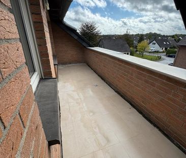 Schöne renovierte 2-Zimmer-Wohnung mit Balkon in guter Lage - Photo 1