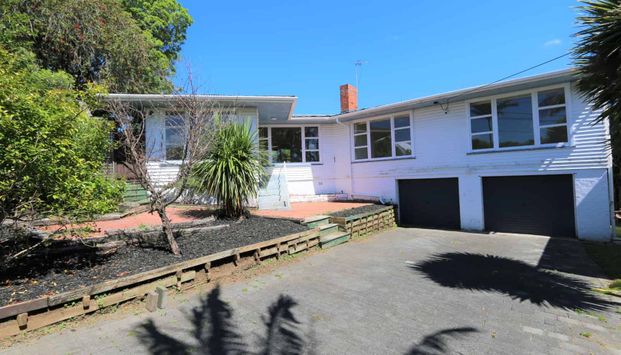 Three bedroom, Pets allowed - Photo 1