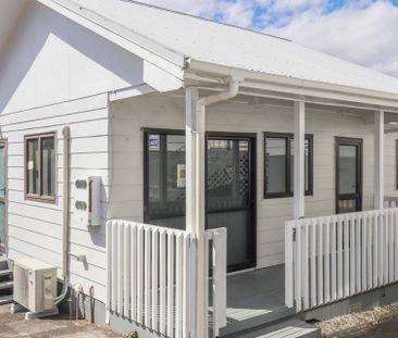 Two-bedroom home Papatoetoe! - Photo 3