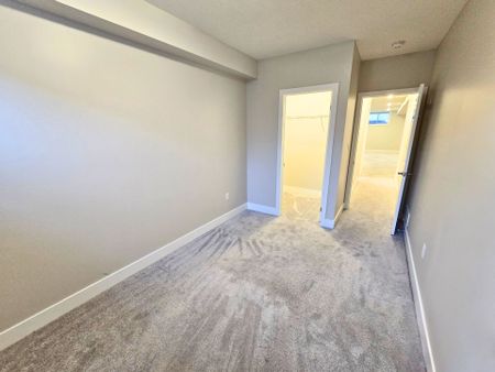 For Lease - 745 Chelton Road Unit# 39, London South, Ontario - Photo 3