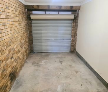 Relaxed 1 Bedder with Garage - Photo 1