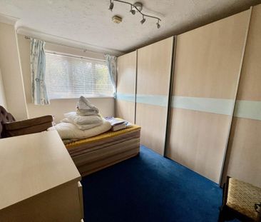 4 bedroom detached house to rent - Photo 1
