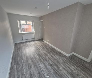 96 Gainsborough Drive, Belfast, BT15 3EL - Photo 1