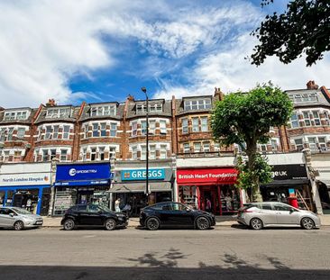 High Road, North Finchley, London - Photo 3
