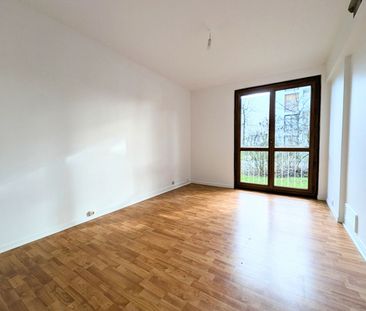 Location Appartement 3 pièces 67m² - Photo 5