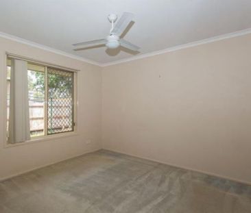 Large Lowset Neat & Tidy Brick Home - Photo 5