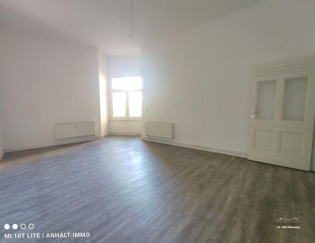 Charmante 3-Raumwohnung mit Altbaucharme - Photo 1