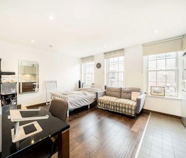 Studio to rent - Photo 1