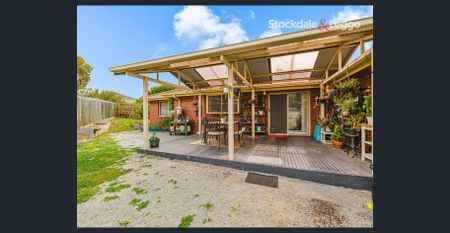 3 Bedroom Home - Photo 5