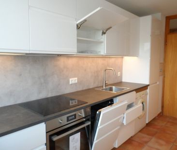 Alszeile in Sicht: 2-Zimmer-Wohnung mit Weitblick im voll sanierten... - Photo 3