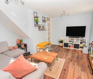 2 bedroom terraced house to rent - Photo 5