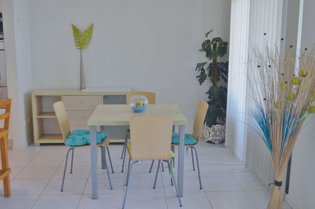 Presented Well & Convenient Location - Photo 2