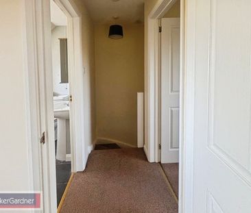 Woburn Place, Duxford - Photo 3