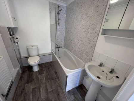 Norwood Court, Trowbridge, Wiltshire, BA14 - Photo 5