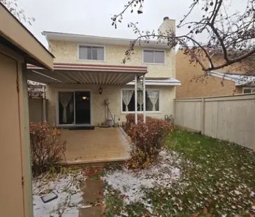 Homey 3 Bedroom Townhouse with Finished Basement | Edmonton - Photo 1