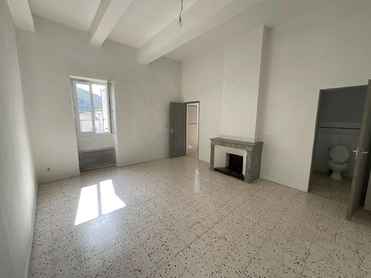 Location Appartement 3 pièces 86 m2 à Lodève - Photo 1