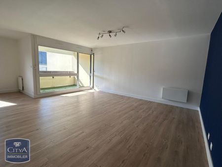 Location Appartement 4 pièces 80m² RENNES 35700 - Photo 2