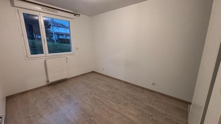 Location Appartement 3 pièces 73m² CHAMALIERES 63400 - Photo 3