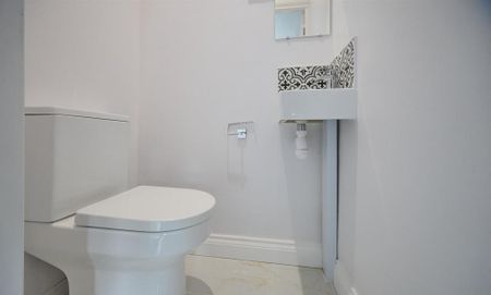 3 bedroom terraced house to rent - Photo 2