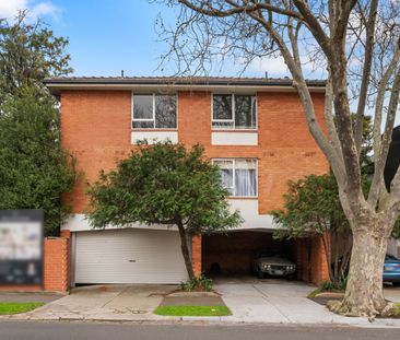 ONE BEDROOM APARTMENT IN THE HEART OF ELWOOD! - Photo 3