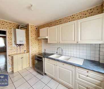 Location Appartement 5 pièces 102m² BOURGES 18000 - Photo 6