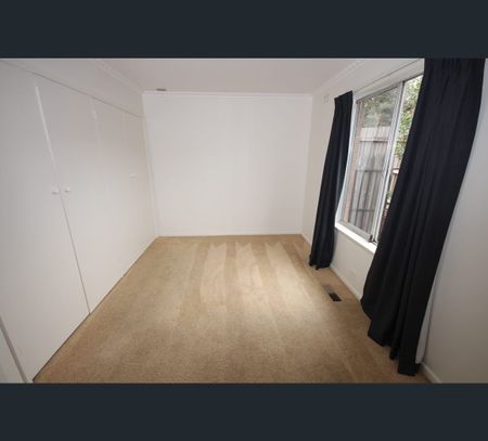 232 West Fyans Street, Newtown, Vic 3220 - Photo 4