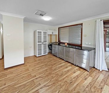 Charming Family Home with Pool - Photo 6