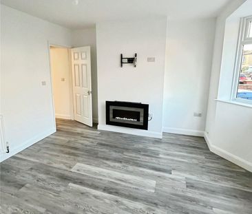 2 bedroom house to rent Bennett Street, Long Eaton, NG10 - Photo 1