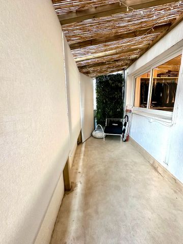 Piso de alquiler en Carrer del Moianès, 12, Hostafrancs - Photo 2