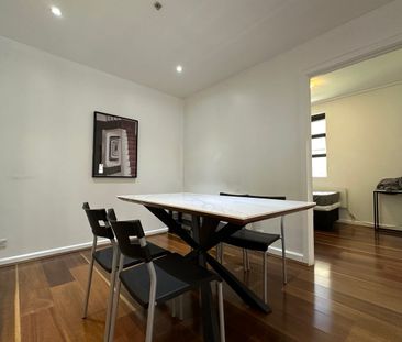 Fully Furnished 2-Bedroom Apartment in Prime CBD Location - Photo 4