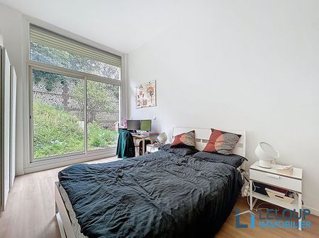 Location Appartement 4 pièces 109m² ROUEN 76000 - Photo 4