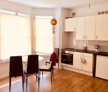 Studio to rent - Photo 6