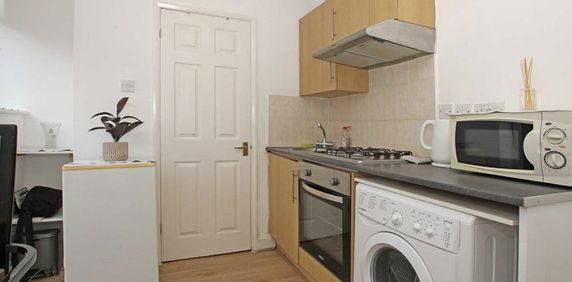 Jersey Road - Photo 2