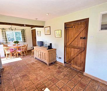 3 bedroom detached house to rent - Photo 3