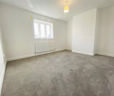 3 bedroom detached house to rent - Photo 5