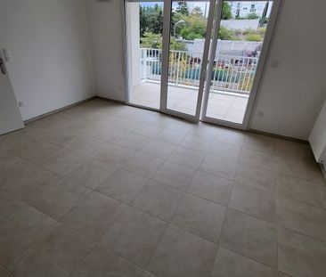 T2 NEUF AVEC BALCON + PARKING - Photo 2