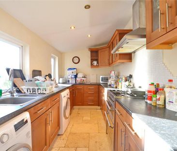 4 bedroom terraced house to rent - Photo 5
