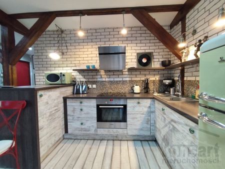 Do wynajmu przestronna, nowoczesna kawalerka . - Zdjęcie 4