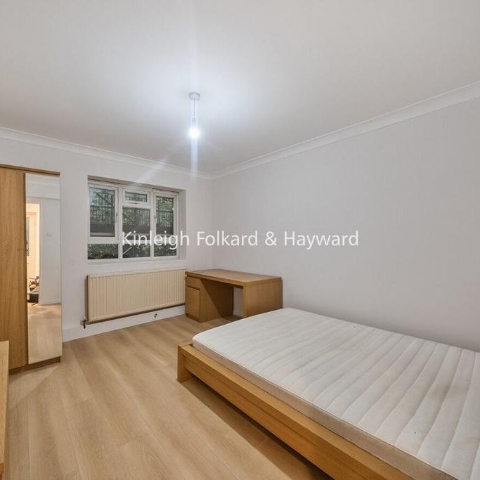 4 bedroom flat to rent - Photo 1
