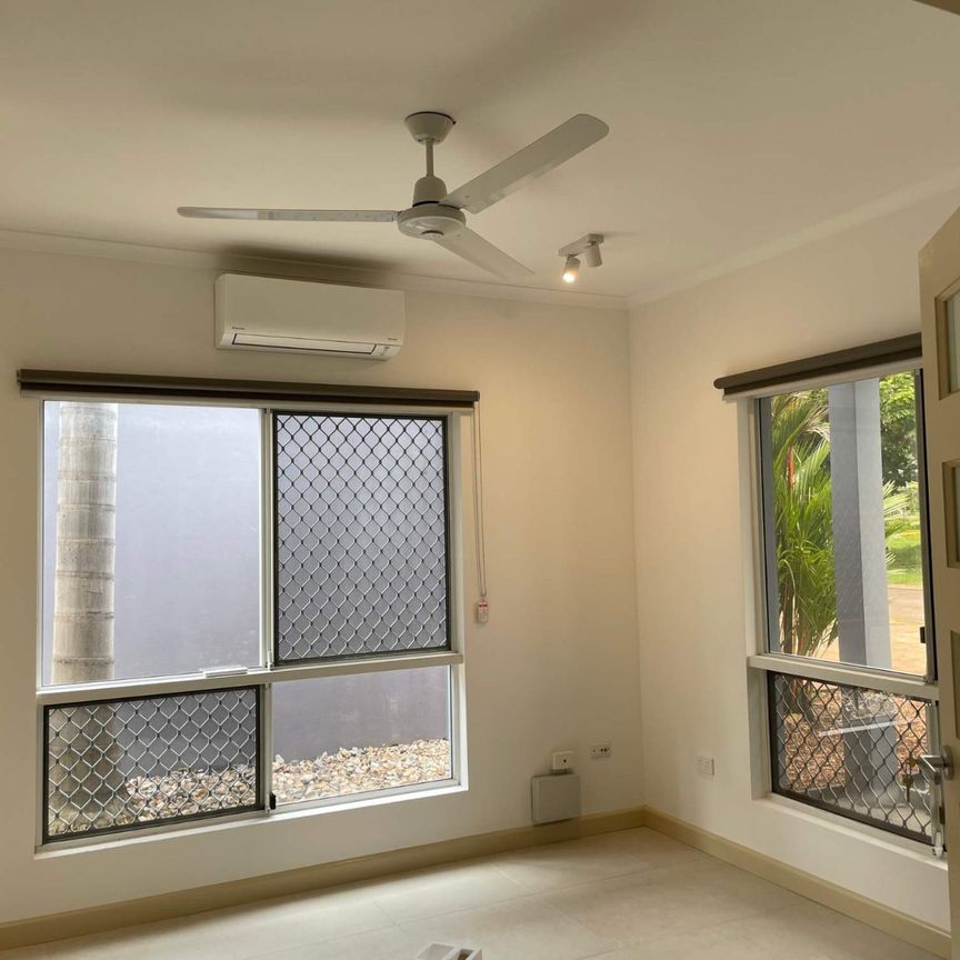 Durack 0830 - Photo 1