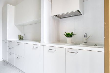 Cozy single room with window in Via Filippino Lippi - Photo 3