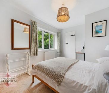 4 Bedroom Detached To Let - Photo 5