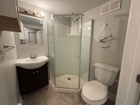 6-66 Fifth Ave - Photo 4