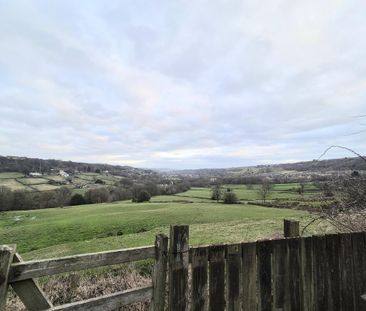 3 bedroom character property to rent - Photo 4