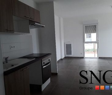 T3 AVEC LOGGIA ET PARKING - Photo 3