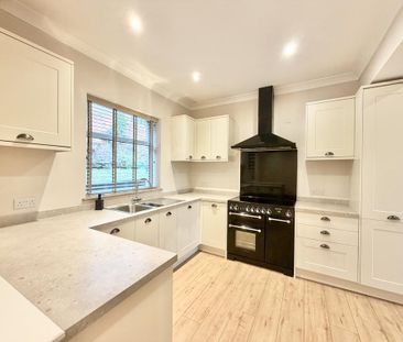 3 bedroom terraced house to rent - Photo 2