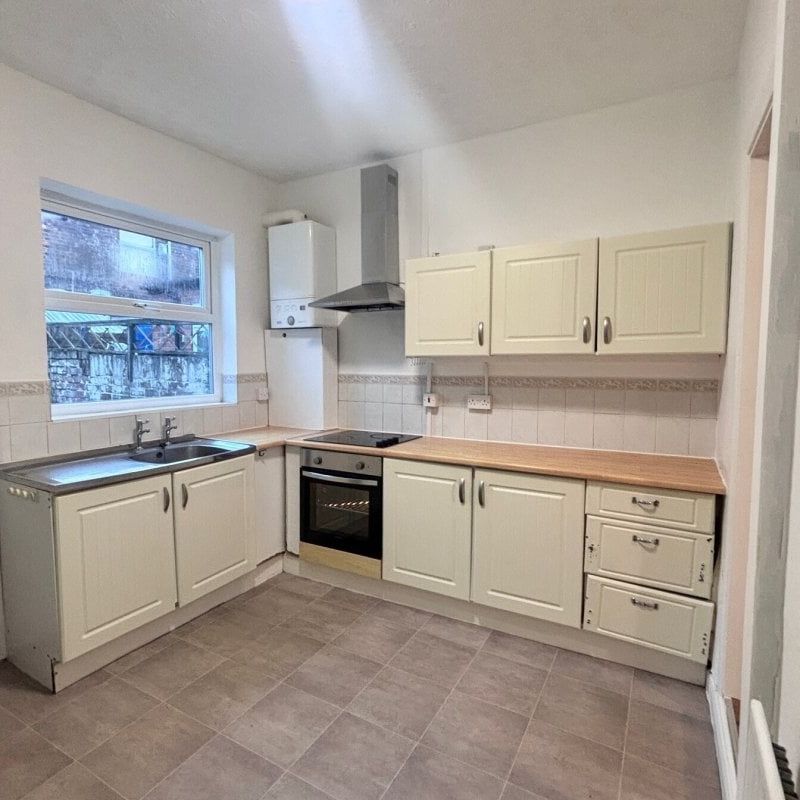 Edgecumbe Street - Photo 1