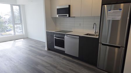 For Lease - 6 Chartwell Road Unit# 213, Toronto, Ontario - Photo 2